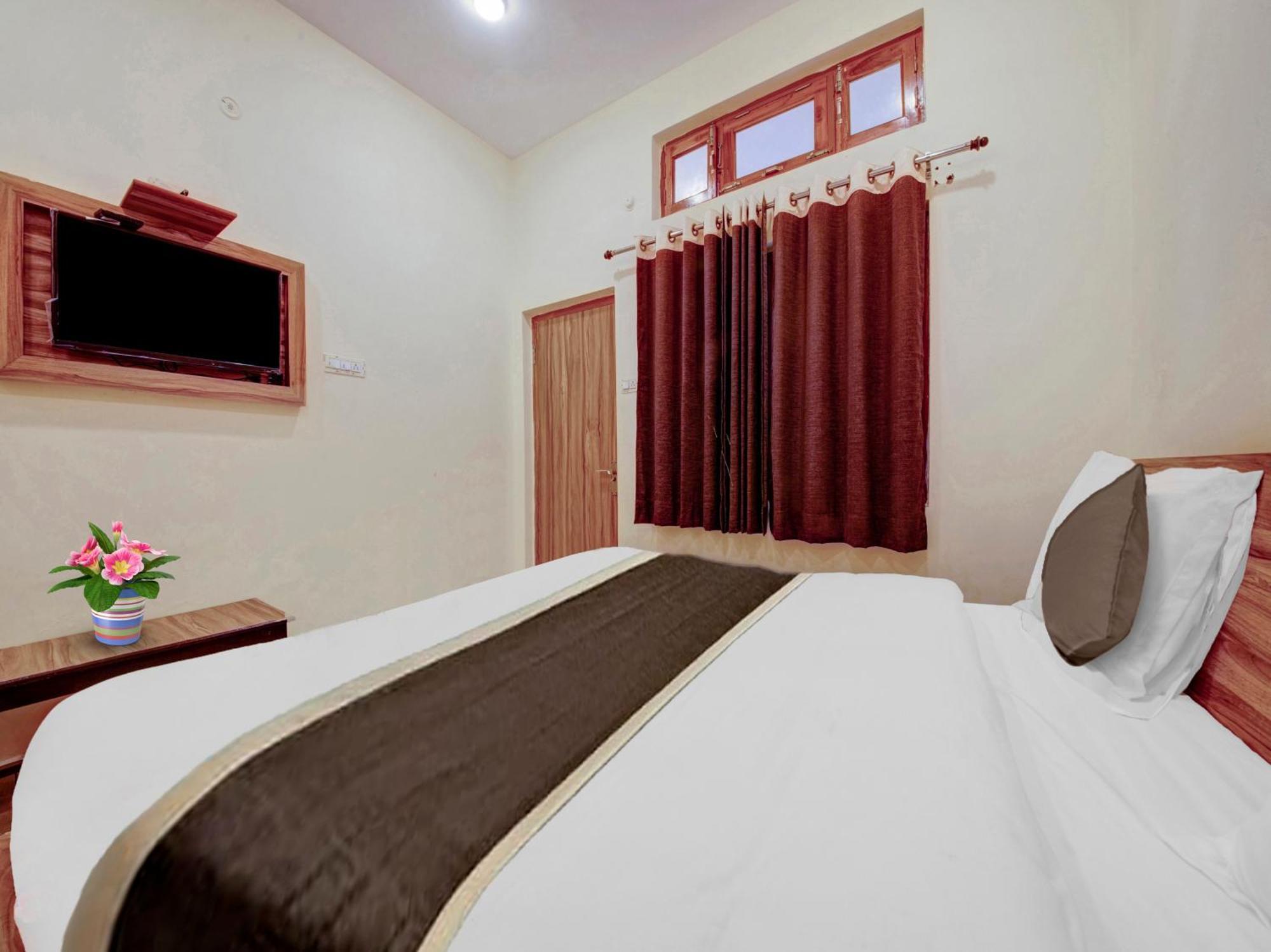 Hotel Kailasha Uttarkāshi Exterior foto